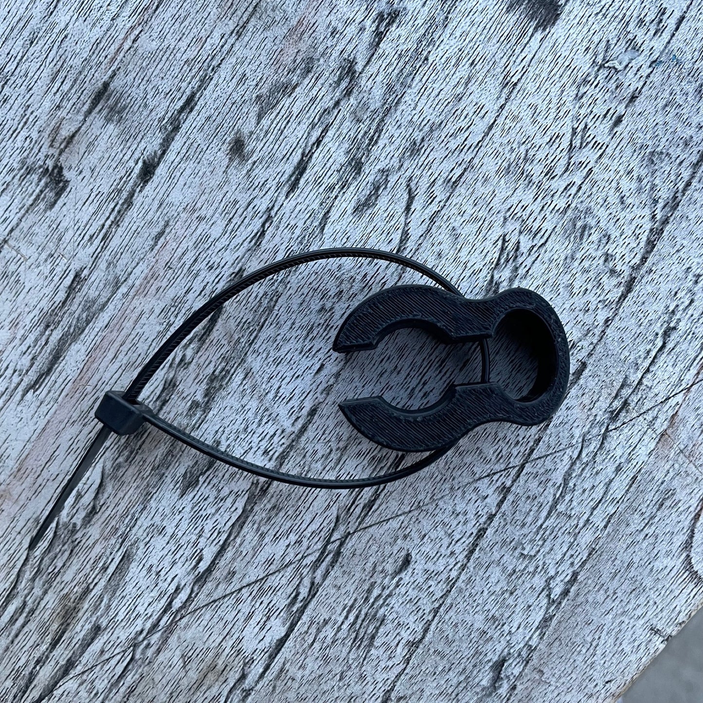 Kabelführungen / Kabelklammern für die Geberstange