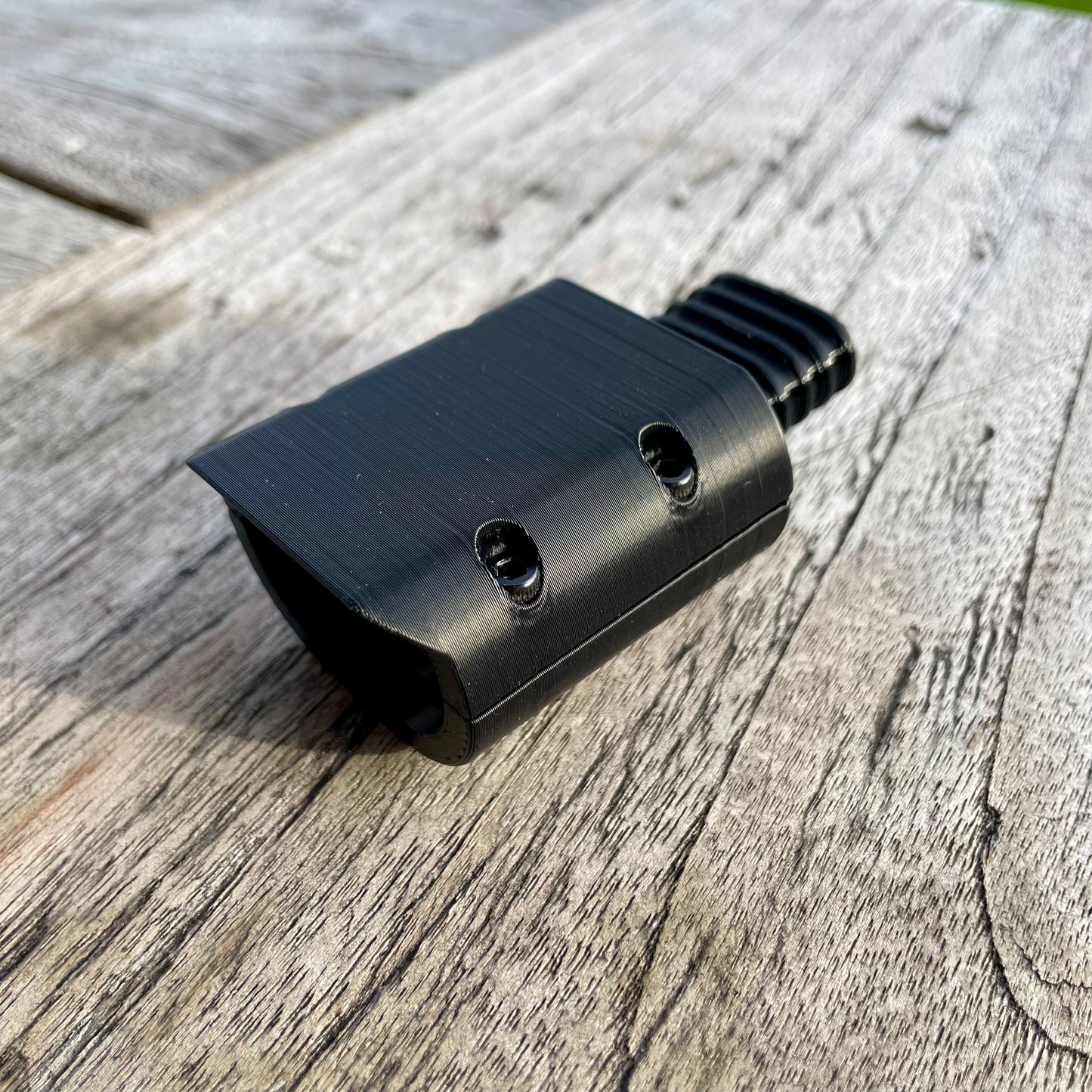 Geber-Kabelschutz für Humminbird Mega Live 2 Rückseite